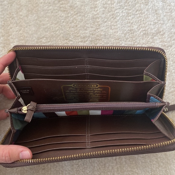 Coach wallet - Picture 6 of 9